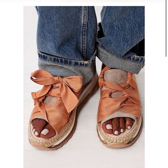 Free People Chaplin Sport Sandal Size 5.5 (36) in Pancake Colorway NIB - Picture 2 of 10